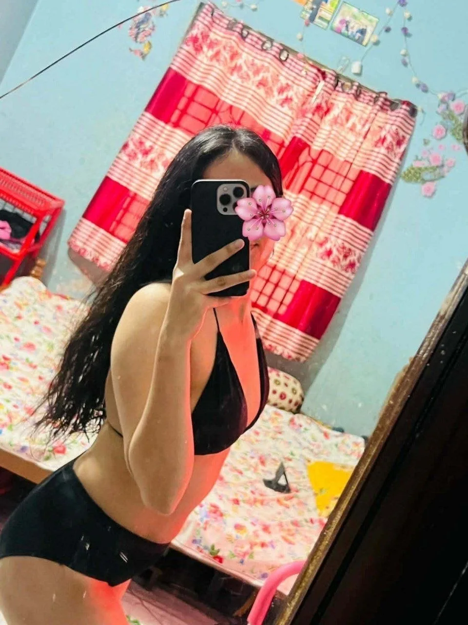 That smile is a secret. 🔥