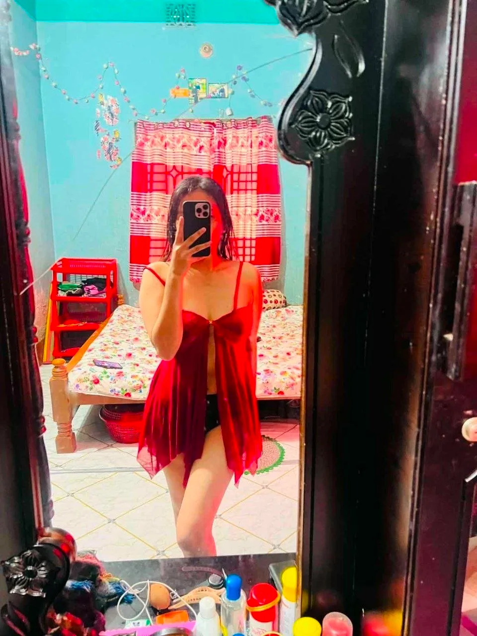 Your aura is mesmerizing. 💋