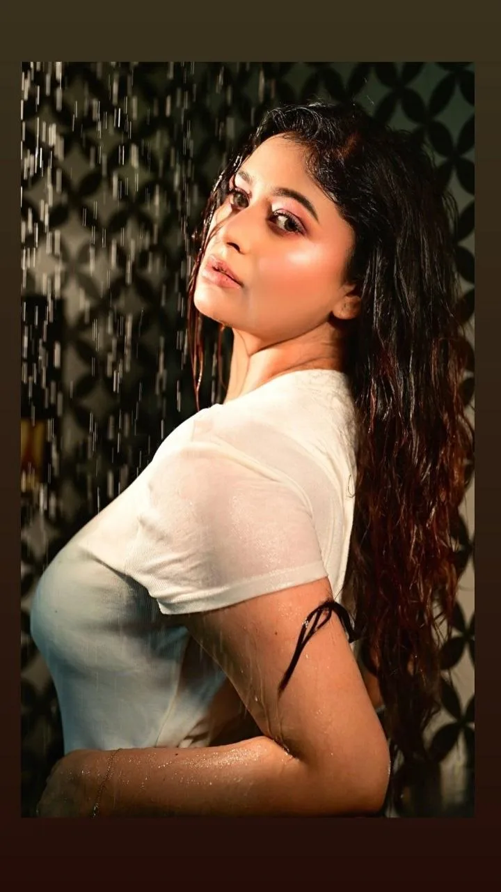 Post media